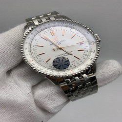 Breitling Navitimer White Chrono High Version on SS Strap