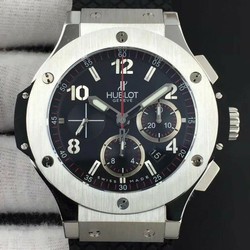Big Bang Evolution 44mm SS Black Dial on Black Rubber Strap HUB4104