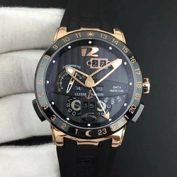 Executive El Toro RG TWA 1:1 Best Edition Black Dial on Black Rubber Strap Asian UN-32