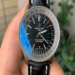 Navitimer 1 SS 41mm V7F 1:1 Best Edition Gray Bezel Black Dial on Black Leather Strap